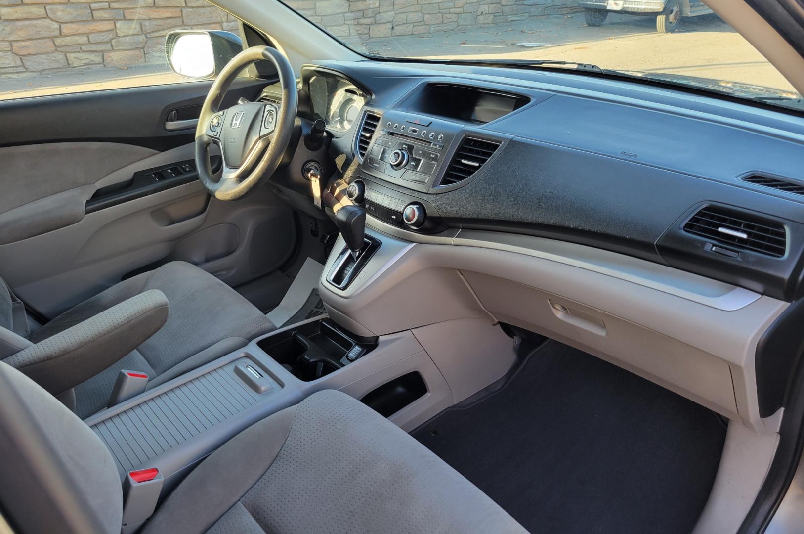 2012 Grey /Gray Honda CR-V EX (2HKRM4H50CH) with an 2.4L I4 engine, 5 Speed Automatic transmission, located at 450 N Russell, Missoula, MT, 59801, (406) 543-6600, 46.874496, -114.017433 - Nice AWD SUV. Automatic Transmission. Air. Cruise. Tilt. Power Sunroof. Power Windows and Locks., AM FM CD. Backup Camera - Photo#12